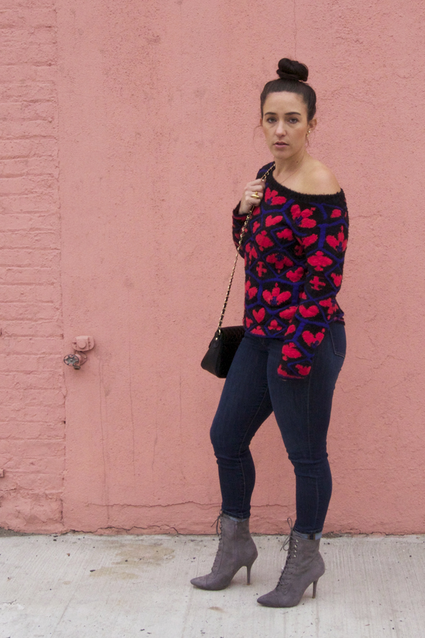 pink wall, queen of hearts off the shoulder sweater, ootd
