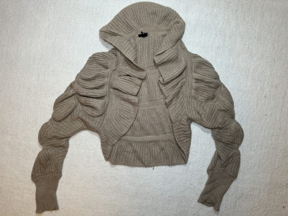 Ruffled cardigan