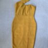 yellow dress