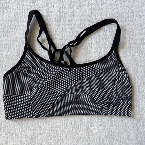 gray sports bra