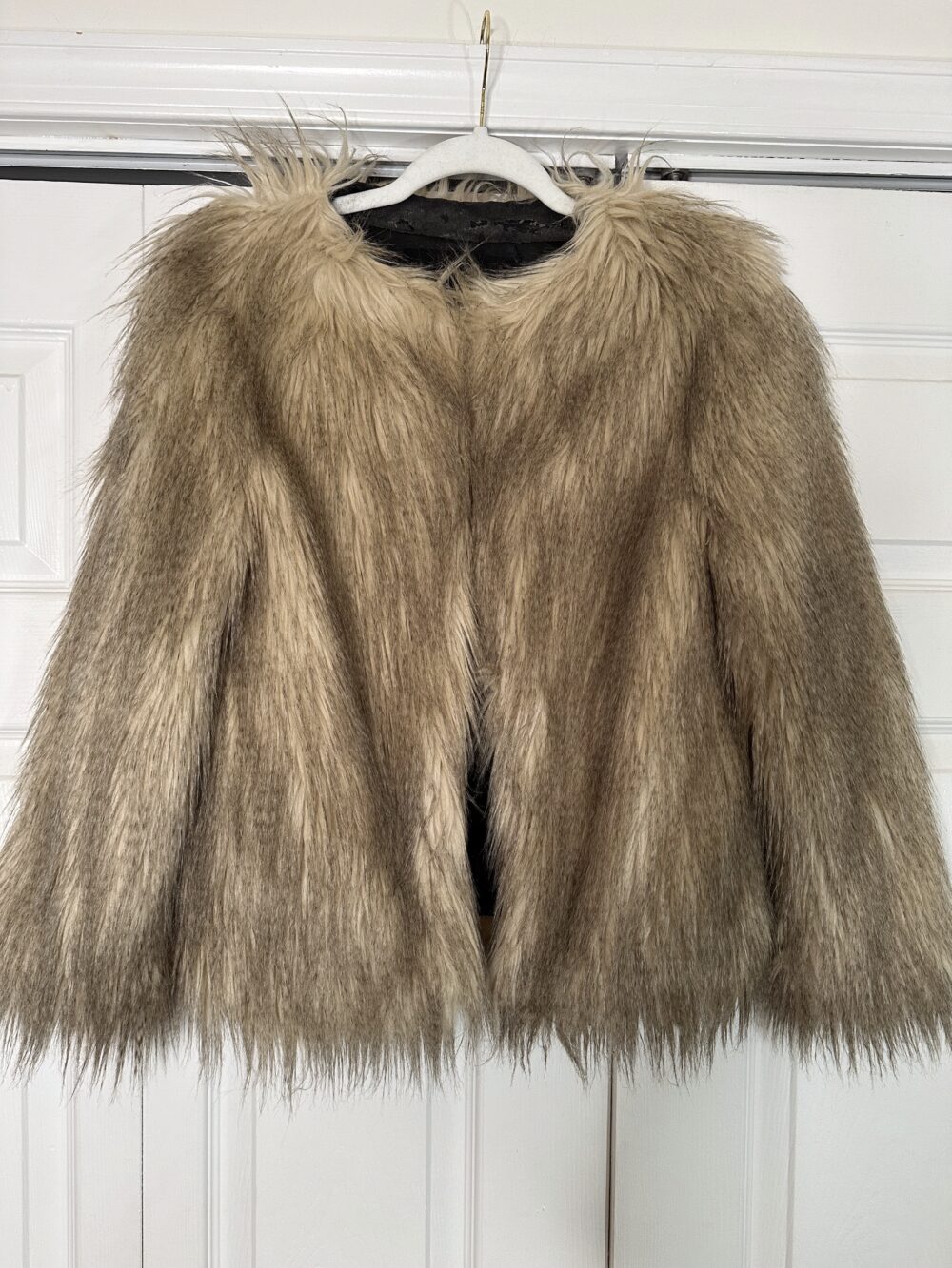 brown fur jacket