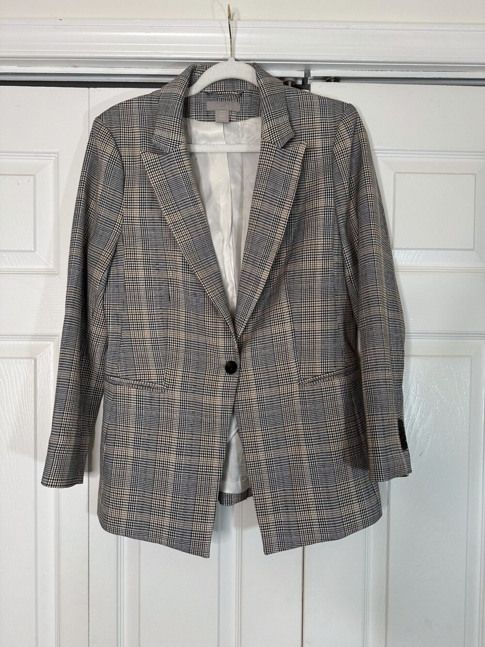 gray and tan checkered blazer