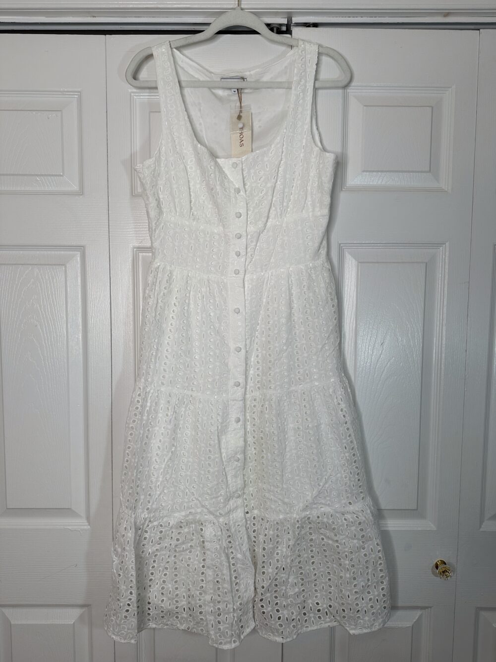 white lace dress
